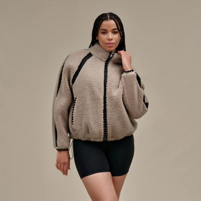 Nikia Crochet UGGfluff jakke Nikia Crochet UGGfluff jakke