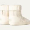 Skylar og UGG Beanie